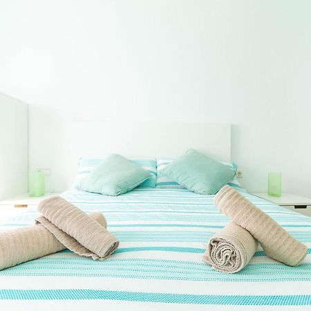 Lovely Apartment Beach Front & Pool เอลกัมเปโญ ภายนอก รูปภาพ